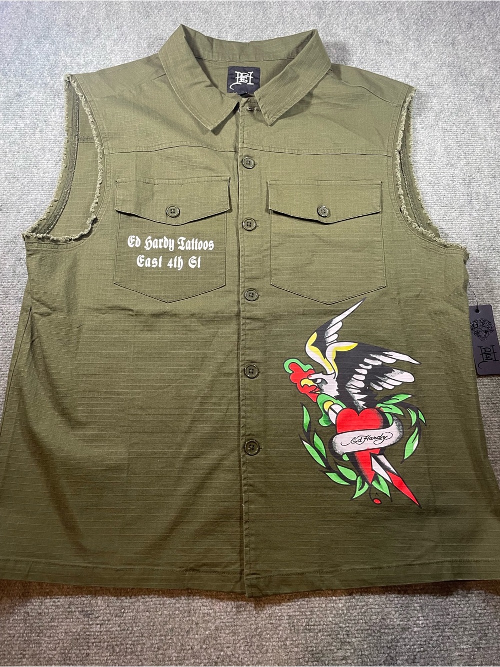 Ed Hardy Olive Green Sleeveless Button-Front Vest with Tattoo Heart Graphic